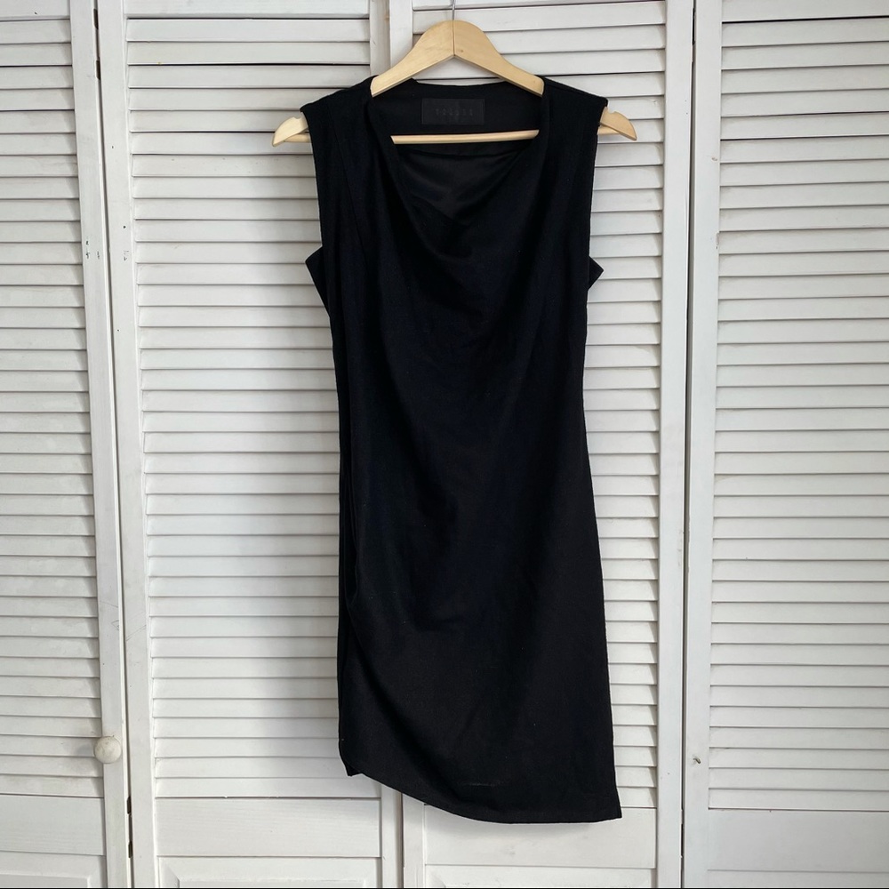 Kaylee Tankus fitted black wool blend dress; large